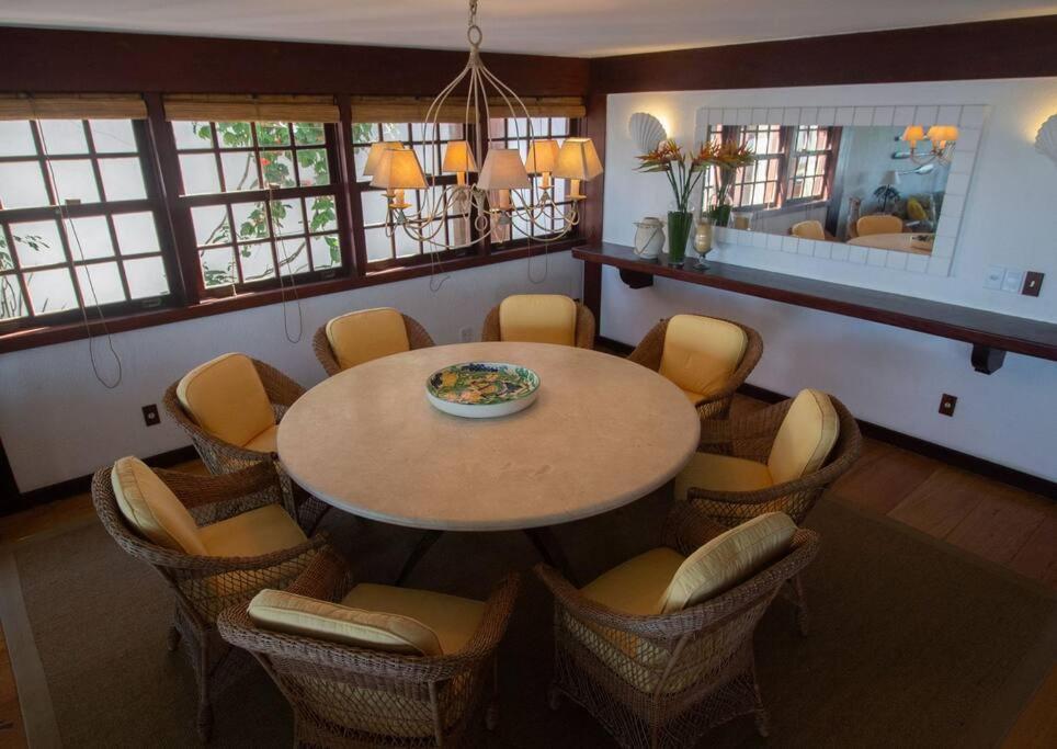 Paraiso Pe Na Areia De Geriba Com Cinco Por Luxury Casa de férias